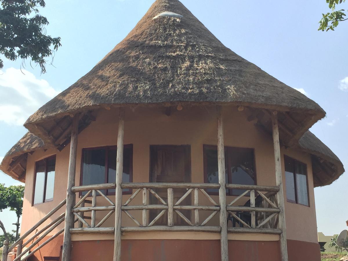Samuka Island Retreat Villa Jinja Luaran gambar