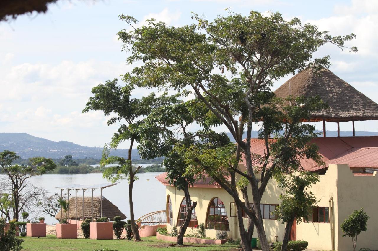 Samuka Island Retreat Villa Jinja Luaran gambar