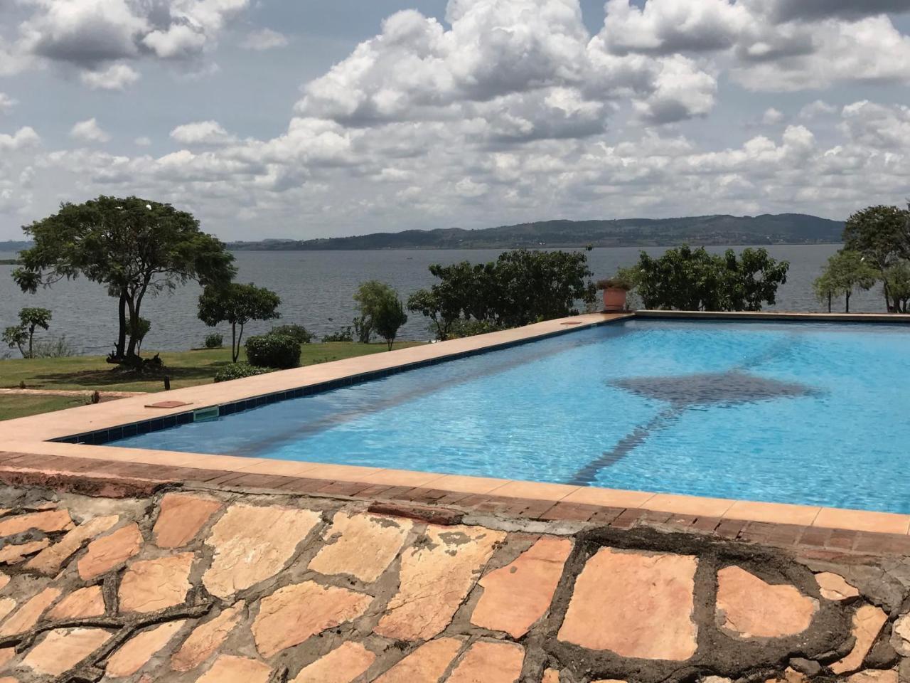 Samuka Island Retreat Villa Jinja Luaran gambar