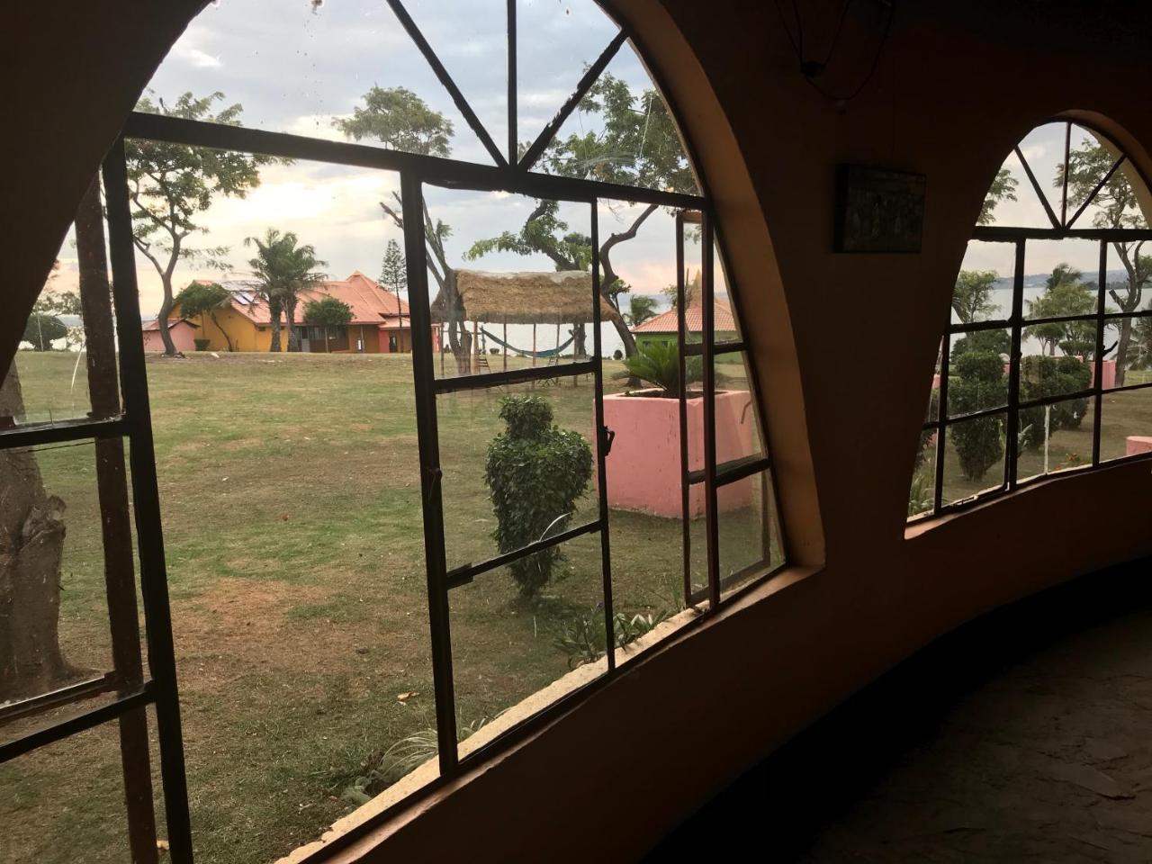 Samuka Island Retreat Villa Jinja Luaran gambar