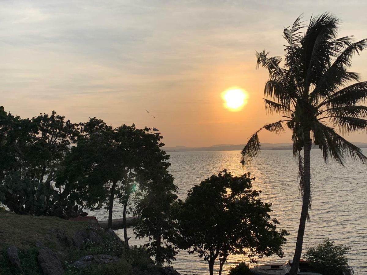 Samuka Island Retreat Villa Jinja Luaran gambar