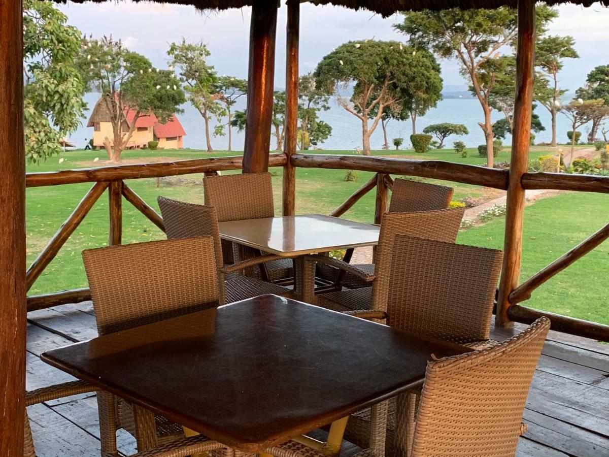 Samuka Island Retreat Villa Jinja Luaran gambar